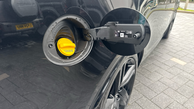 Land Rover Discovery 3.0 D350 Dynamic SE 5dr Auto Diesel Station Wagon